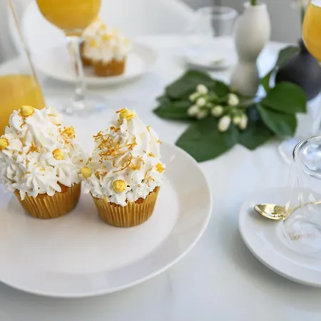 Apartment S&s Luxury With Balcony, 10 Minutes Walk To Old Town, Free Parking Zadar