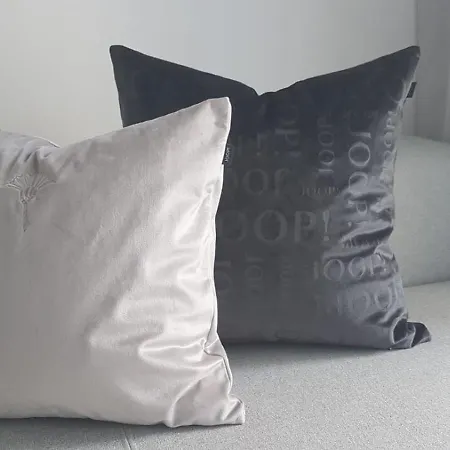 S&s Luxury With Balcony, 10 Minutes Walk To Old Town, Free Parking Apartment Zadar