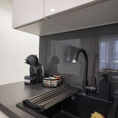 S&S Luxury Apartment 10 Minutes Walk To Old Town, Free Parking *