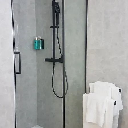 Apartment S&s Luxury With Balcony, 10 Minutes Walk To Old Town, Free Parking Zadar